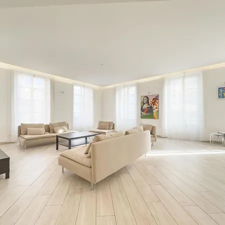Tony Allard By Winsome Destination 2a Apartment